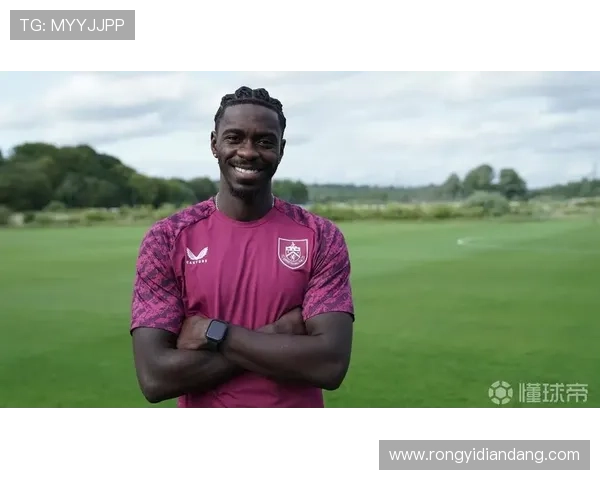 伯恩利转会凯尔特人关注锋门将