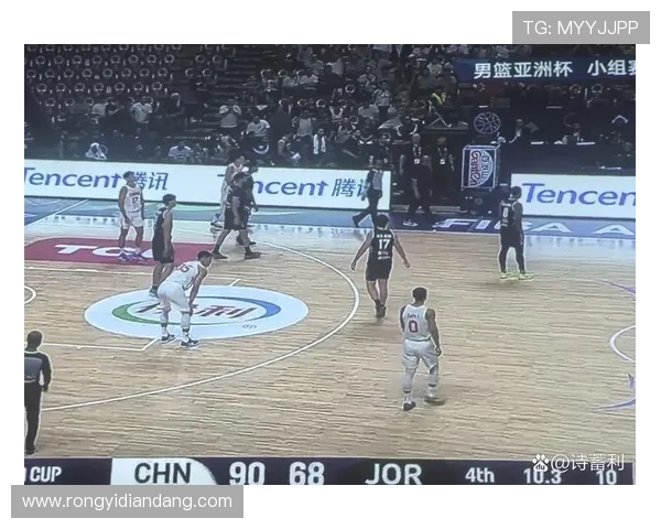 男篮21集训广东三人周琦缺席